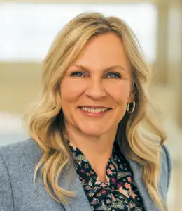 Portrait of Tonya Fischio